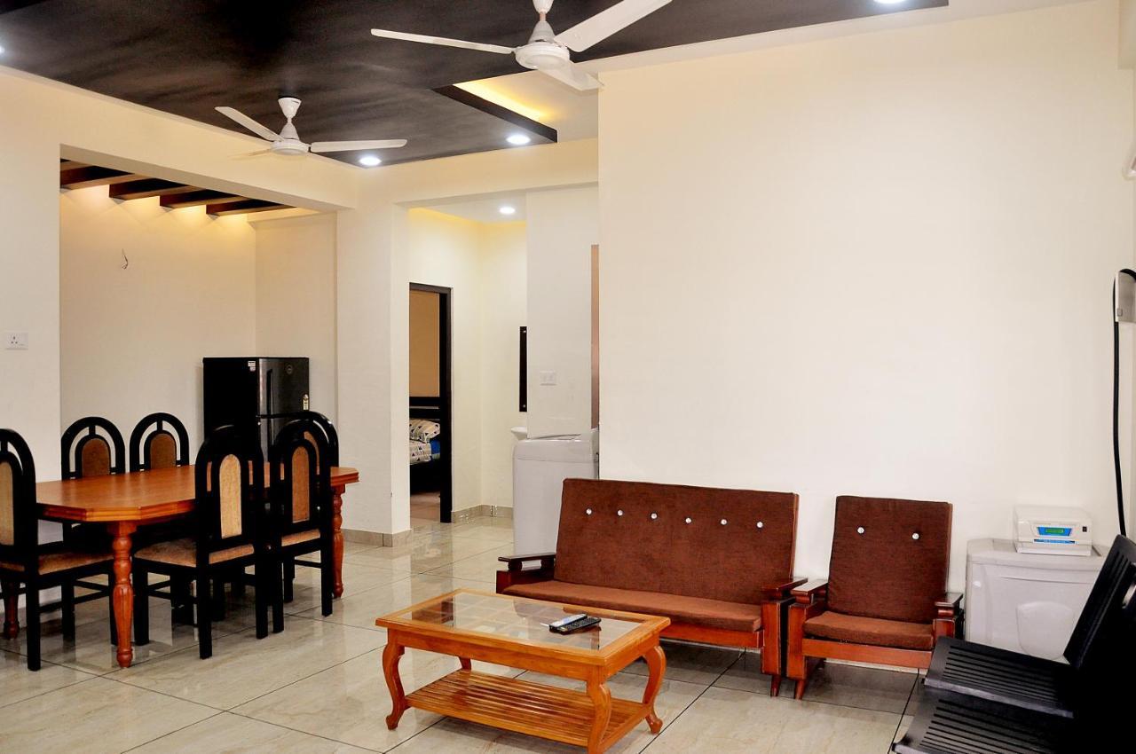 Baith Ul Kareem Apartment Kochi Luaran gambar